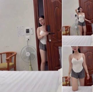 Vừa quay tiktok xong đụ luôn – Phim Sex Địt Nhau