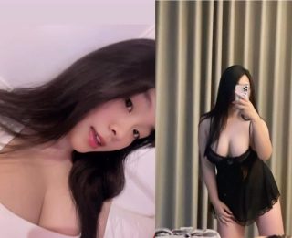 Clip sex TikToker CUN IEUUU vú bự mông to – QMHSex